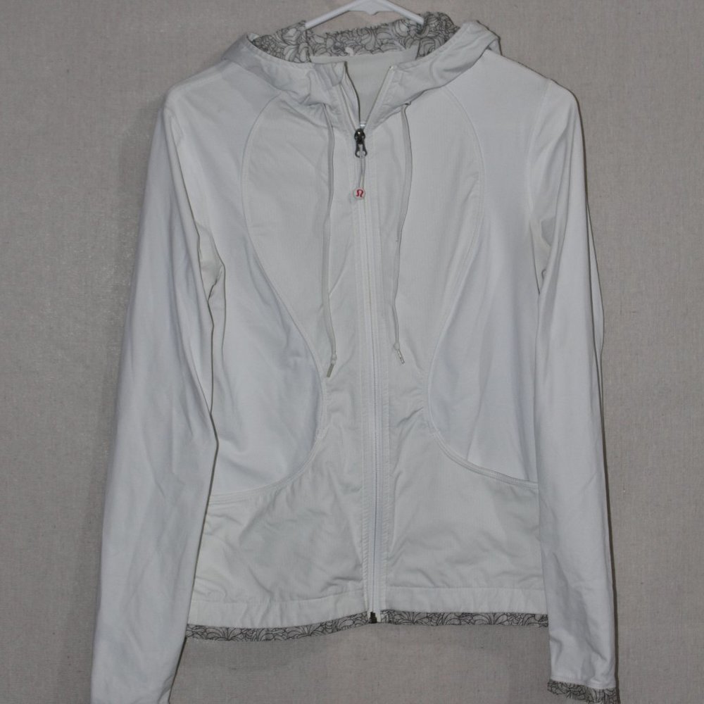 Lululemon Jacket W's 6